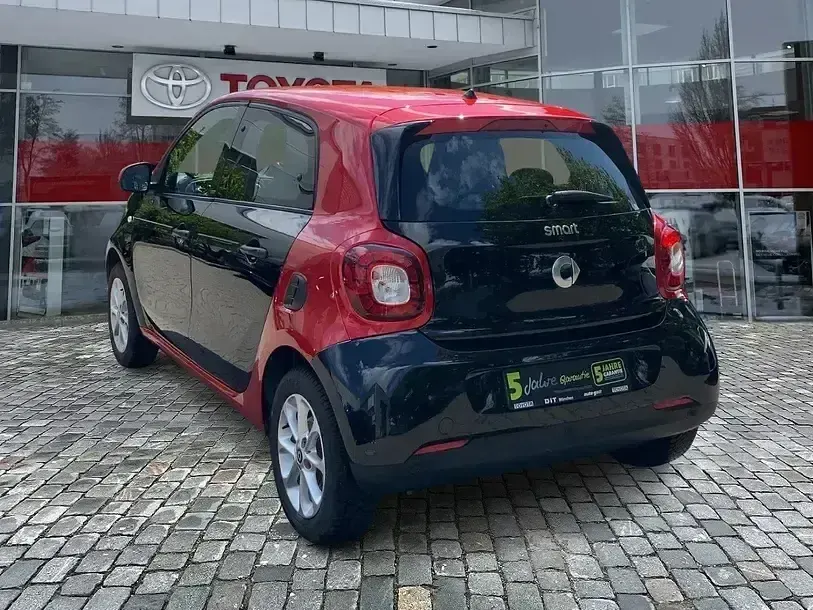 Gebraucht Smart ForFour Passion 71 PS (52 kW) 2018 Rot Kleinwagen