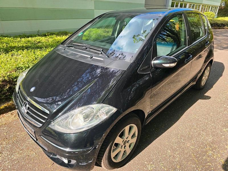 Gebraucht Mercedes A180 109 PS (80 kW) 2005 Schwarz Kleinwagen