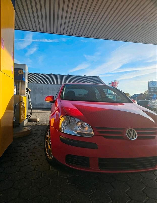 Gebraucht VW Golf 2004 Rot Coupé