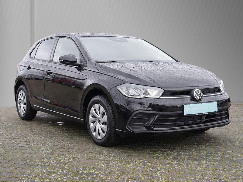 Gebraucht VW Polo Life 80 PS (58 kW) 2025 Deep black perleffekt Kleinwagen