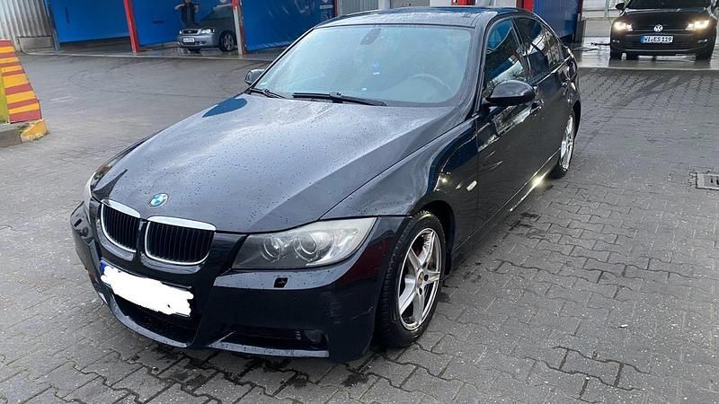 Gebraucht BMW 318 M Sport 143 PS (105 kW) 2008 Schwarz Limousine