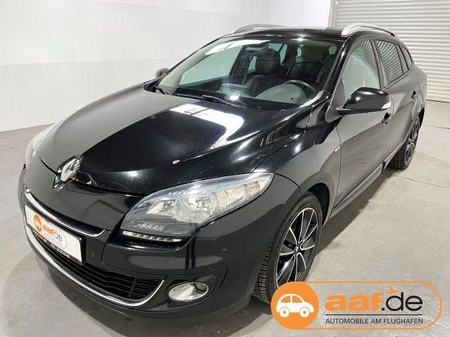 Schwarz Gebraucht 2012 Renault Mégane III Bose Edition Limousine | 4.450 € (Etwas zu teuer) - Bild 1/4