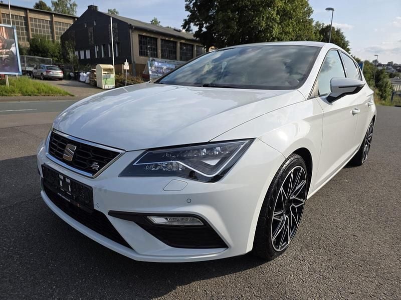 Gebraucht Seat Leon FR 190 PS (139 kW) 2019 Weiß Limousine