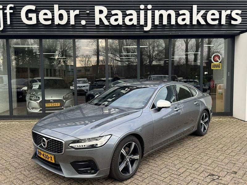 Gebraucht Volvo S90 R-Design 150 PS (110 kW) 2018 Grau Limousine