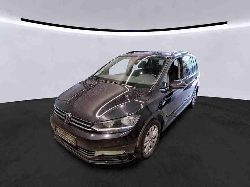 Schwarz Gebraucht 2022 VW Touran Comfortline Van / Kleinbus | 18.950 € (Guter Preis) - Bild 1/4