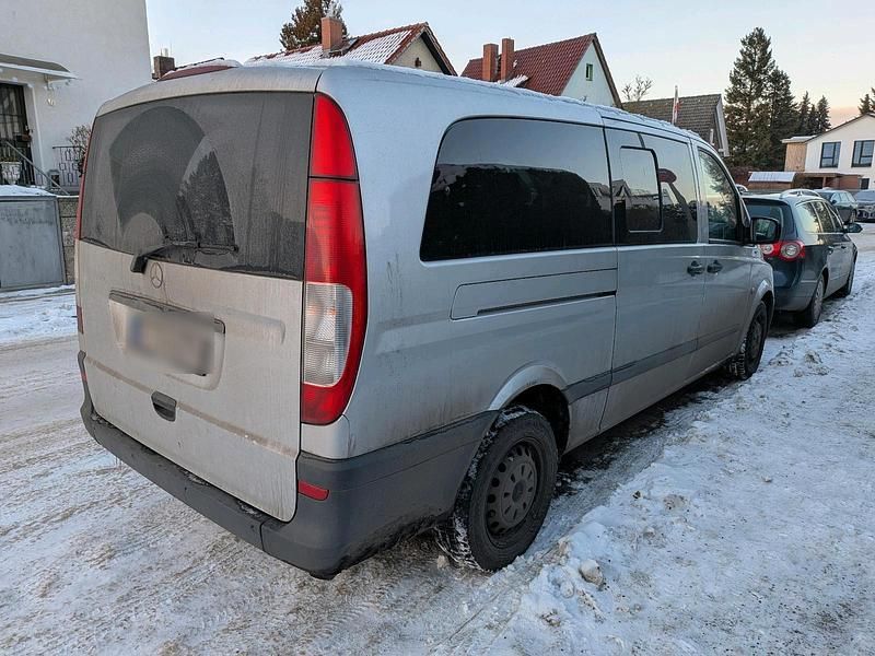 Gebraucht Mercedes Vito 163 PS (119 kW) 2013 Silber Van