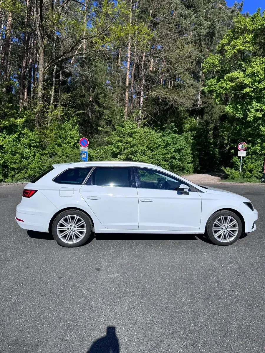 Gebraucht Seat Leon XCELLENCE 150 PS (110 kW) 2019 Weiß Kombi