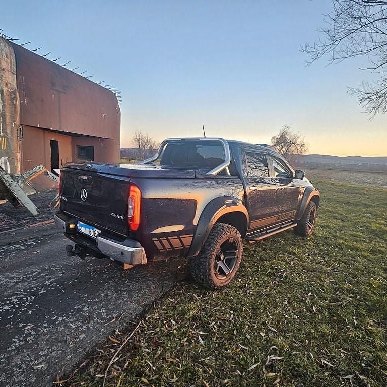 Gebraucht Mercedes X350 258 PS (189 kW) 2018 Blau Pickup