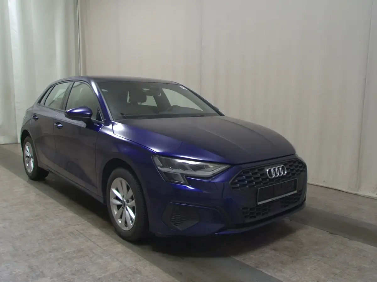 Brugt Audi A3 Basis 150 HK (110 kW) 2021 Blå Sedan