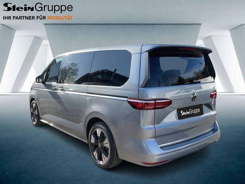 Usata VW T7 Style 150 CV (110 kW) 2025 Argento Furgone