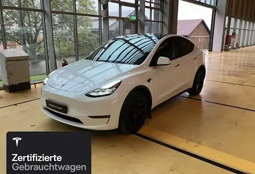 Used Tesla Model Y 273 kW (372 HP) 2023 White SUV