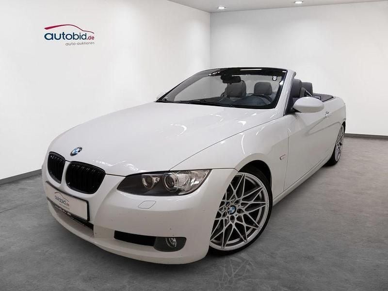 Weiß Gebraucht 2008 BMW 330 Cabriolet Comfort Edition Cabrio | 14.980 € (Superpreis) - Bild 1/4
