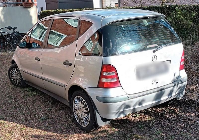 Gebraucht Mercedes A160 102 PS (75 kW) 2001 Silber Van / Kleinbus