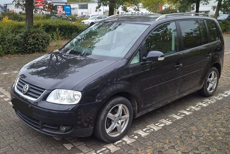 Schwarz Gebraucht 2003 VW Touran Highline Van / Kleinbus | 1.499 € (Superpreis) - Bild 1/4