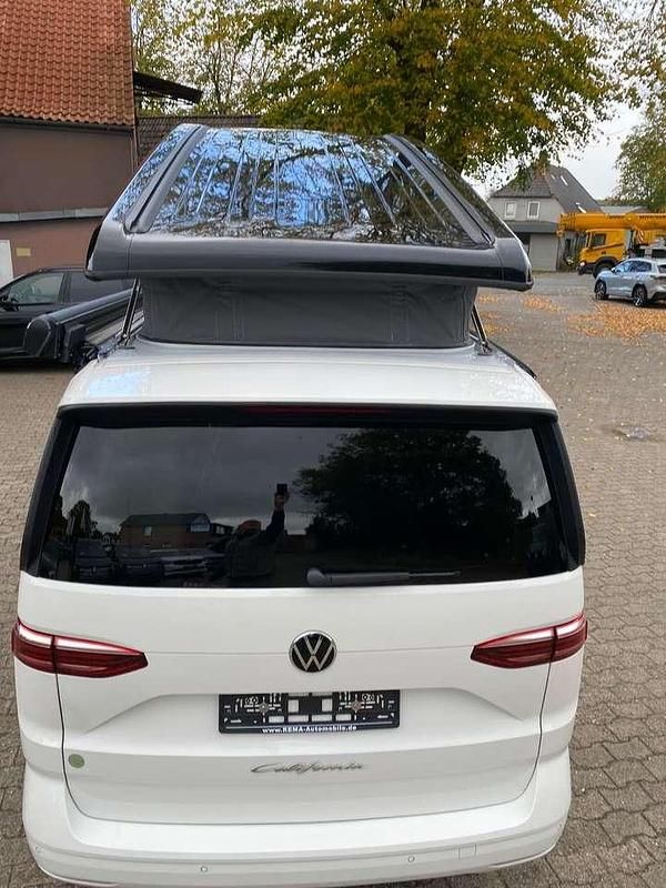 Gebraucht VW California California 150 PS (110 kW) 2025 Candyweiss / deep black perl. Van