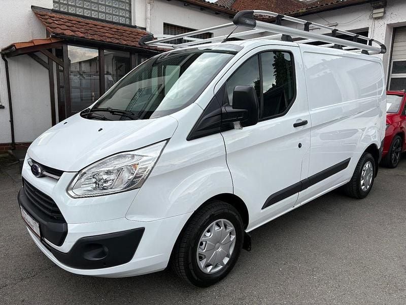 Weiß Gebraucht 2018 Ford Transit Custom Van / Kleinbus | 17.990 € - Bild 1/4