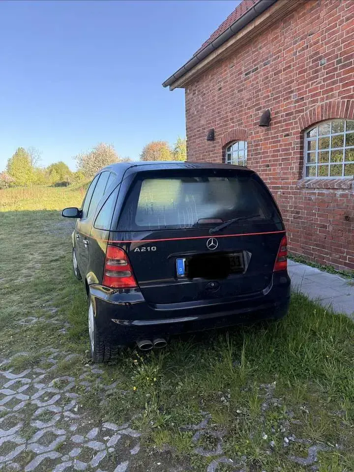 Używany Mercedes A210 140 KM (102 kW) 2002 Sedan/Limuzyna