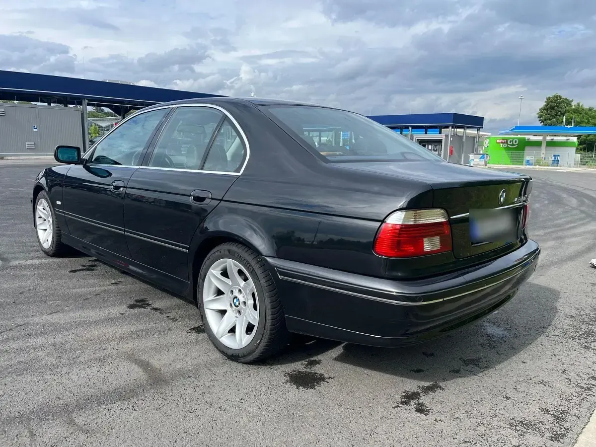 Gebraucht BMW 530 Exclusive 193 PS (141 kW) 2002 Schwarz Limousine
