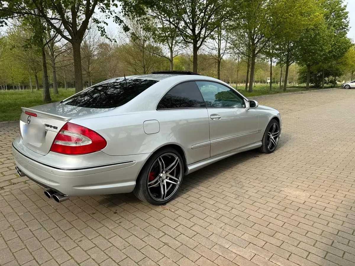 Gebraucht Mercedes CLK320 AMG 218 PS (160 kW) 2004 Silber Coupé