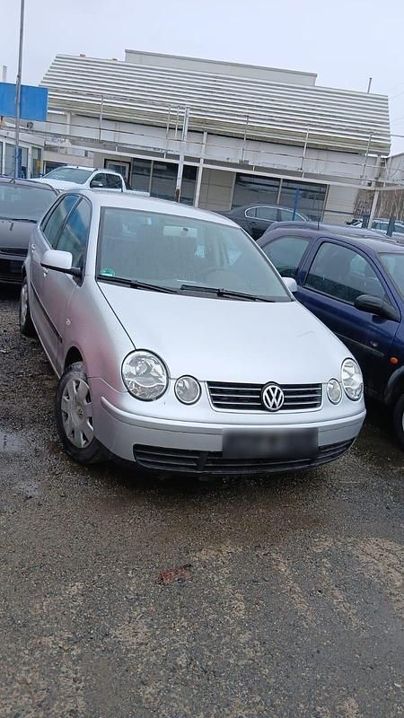 Gebraucht VW Polo 64 PS (47 kW) 2001 Silber Kleinwagen