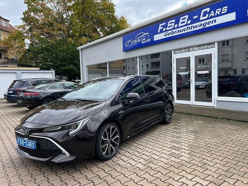 Braun Gebraucht 2019 Toyota Corolla Lounge Kombi | 21.950 € (Fairer Preis) - Bild 1/4