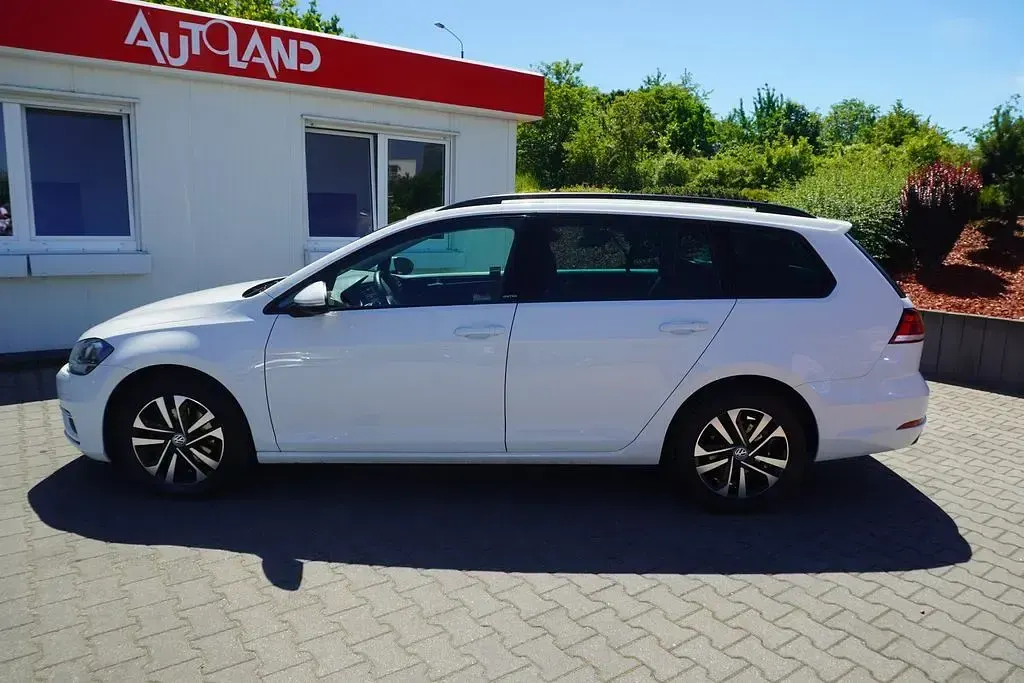 Gebraucht VW Golf VII United 116 PS (85 kW) 2020 Weiß Kombi