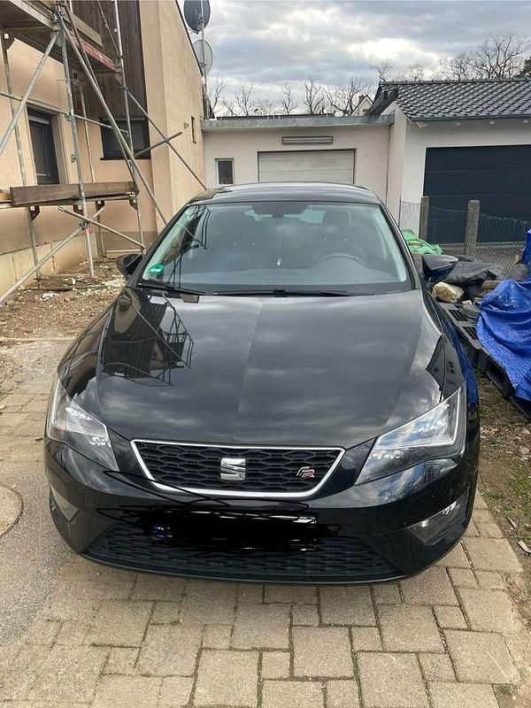 Schwarz Gebraucht 2016 Seat Leon FR Limousine | 14.799 € (Etwas zu teuer) - Bild 1/4