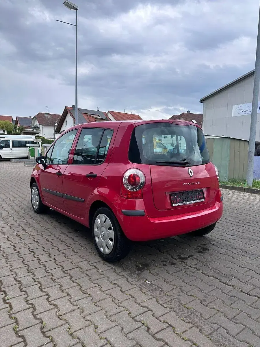 Używany Renault Modus 88 KM (64 kW) 2006 Minivan