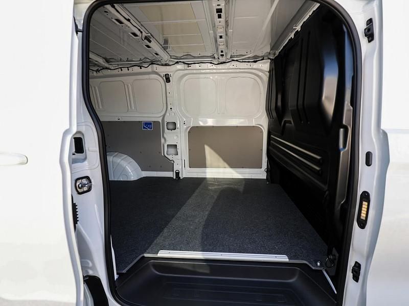 Neu VW T7 110 PS (80 kW) 2025 Weiss / clear white Van