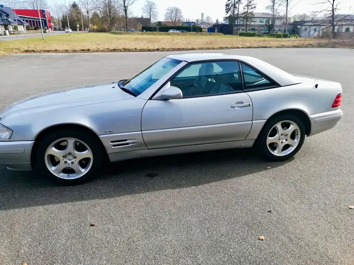 Gebraucht Mercedes SL320 224 PS (164 kW) 2000 Silber Cabrio