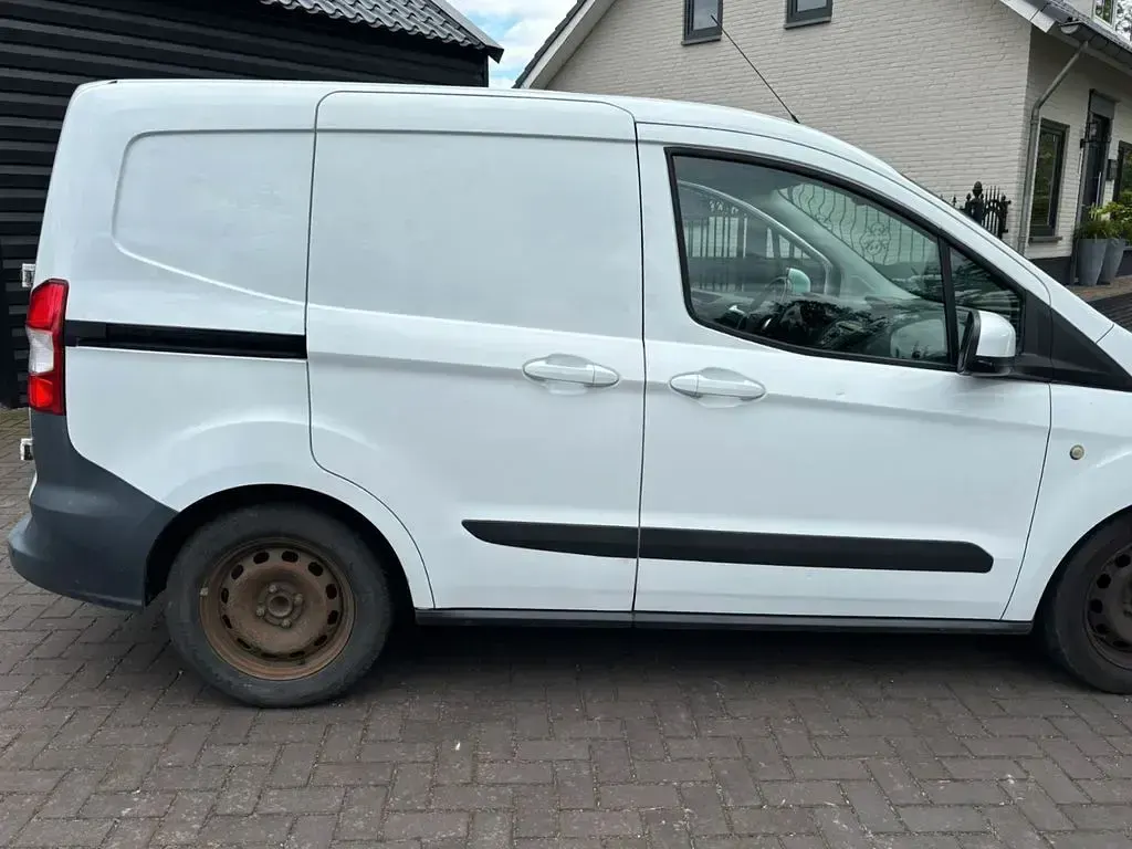 Gebraucht Ford Transit 75 PS (55 kW) 2015 Weiß Van / Kleinbus