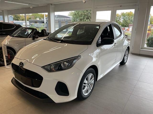 Neu Mazda 2 Center-Line 116 PS (85 kW) 2025 Lunar white Kleinwagen