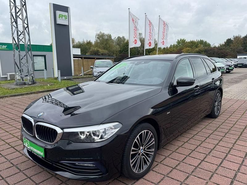 Saphirschwarz Gebraucht 2018 BMW 520 Sport Line Kombi | 22.990 € (Guter Preis) - Bild 1/4
