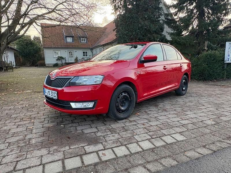 Rot Gebraucht 2013 Skoda Rapid Limousine | 4.299 € (Guter Preis) - Bild 1/4