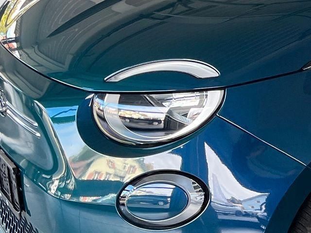 Gebraucht Fiat 500e Action 69 kW (95 PS) 2022 Ozean grün ozean grün Kleinwagen