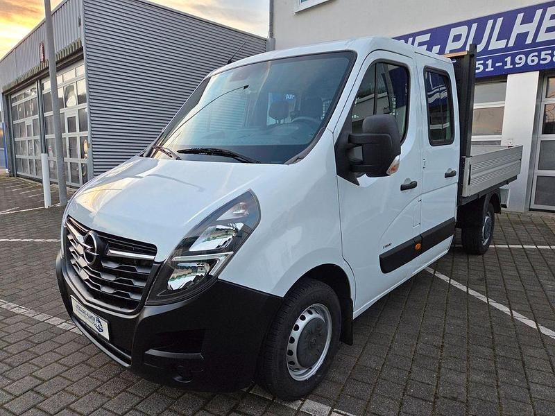 Gebraucht Opel Movano 150 PS (110 kW) 2021 Weiß Kombi