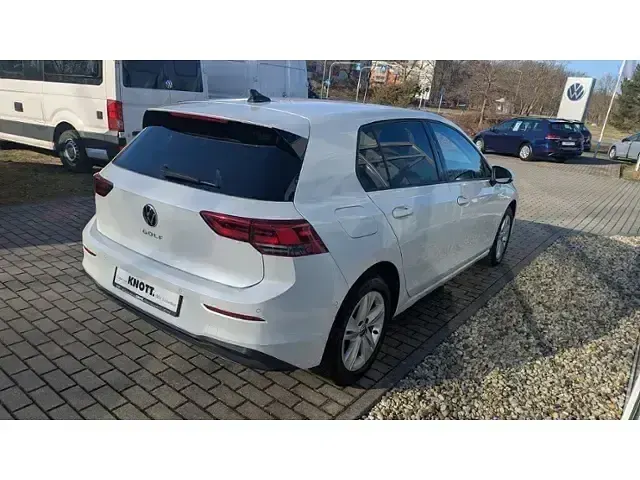 Gebraucht VW Golf VII Life 131 PS (96 kW) 2020 Weiss Limousine