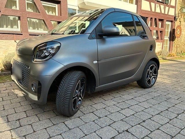 Gebraucht Smart ForTwo Coupé 60 kW (82 PS) 2023 Grau Cabrio