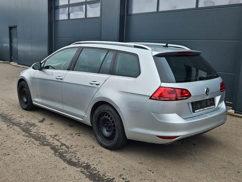 Gebraucht VW Golf VII Highline 150 PS (110 kW) 2015 Silber Kombi
