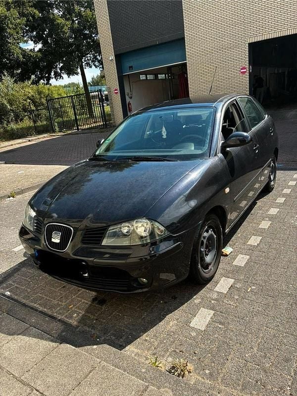 Schwarz Gebraucht 2005 Seat Ibiza Sport Limousine | 500 € (Superpreis) - Bild 1/4