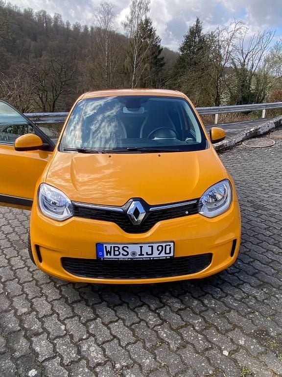 Gebraucht Renault Twingo Intens 73 PS (53 kW) 2019 Gelb Kleinwagen