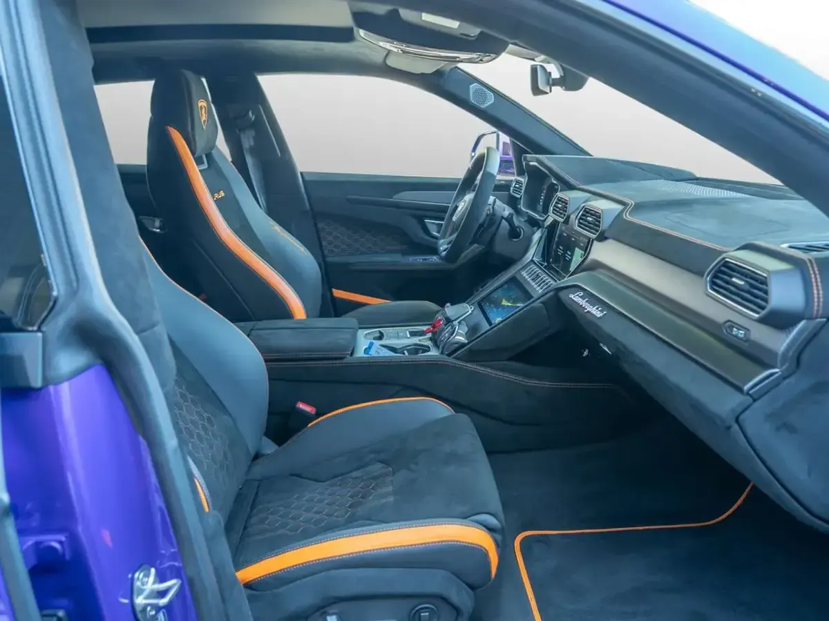 Gebraucht Lamborghini Urus 666 PS (489 kW) 2025 Violett SUV