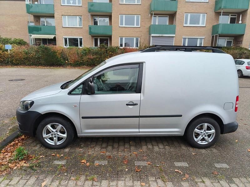 Silber Gebraucht 2011 VW Caddy Van / Kleinbus | 12.500 € - Bild 1/4