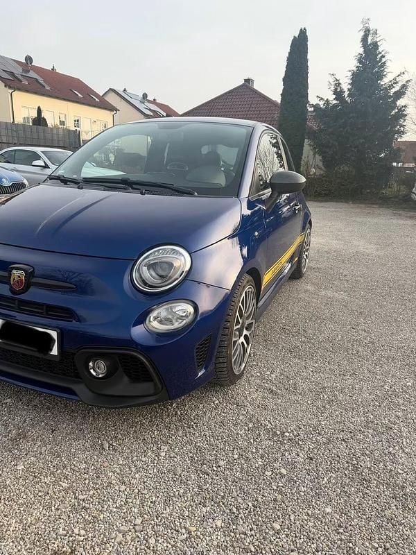 Usado Fiat 500 165 HP (121 kW) 2017 Azul Citadino