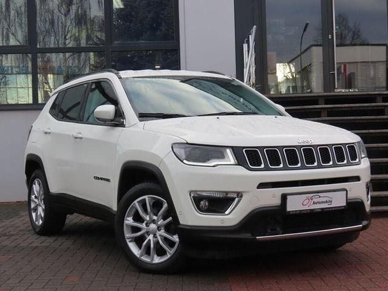 Weiß Gebraucht 2021 Jeep Compass SUV | 18.500 € (Guter Preis) - Bild 1/4