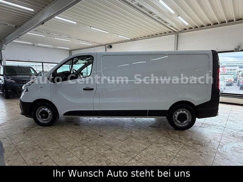 Gebraucht Renault Trafic 145 PS (106 kW) 2019 Weiß Van / Kleinbus