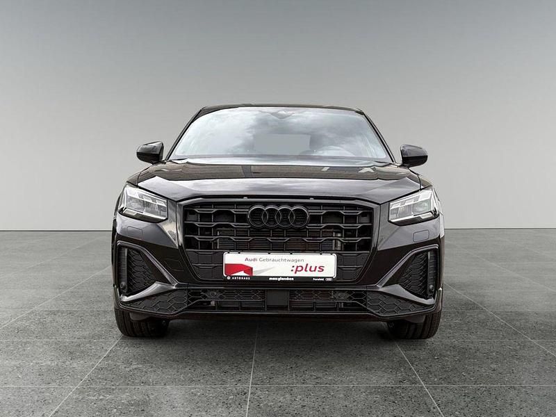 Gebraucht Audi Q2 S-Line 150 PS (110 kW) 2025 Mythosschwarz SUV
