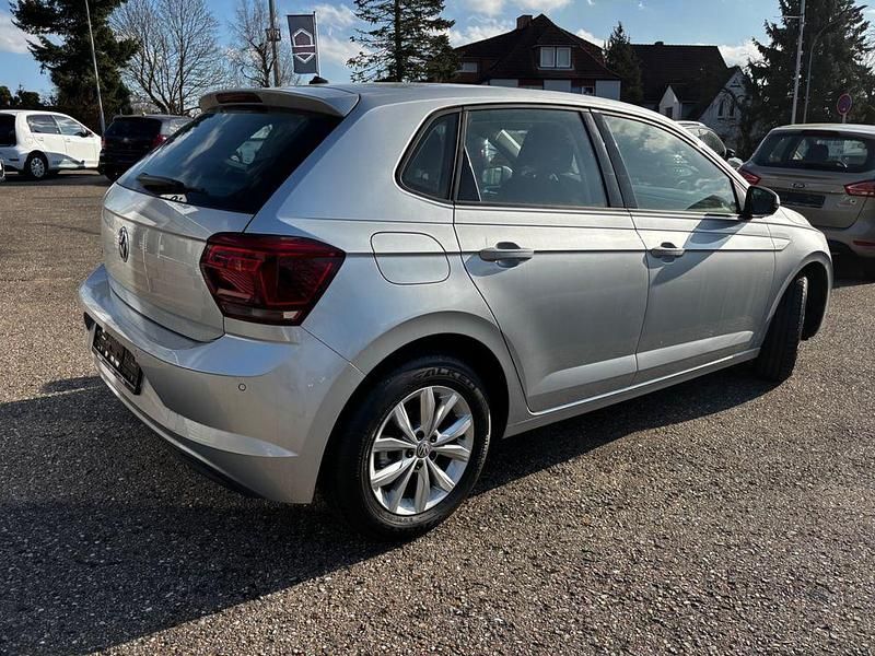 Gebraucht VW Polo Highline 116 PS (85 kW) 2019 Silber Kleinwagen