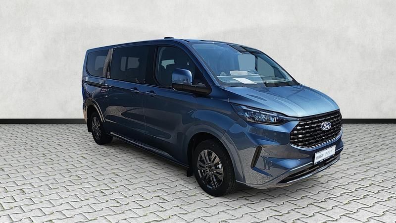 Chromablau metallic Neu 2025 Ford Tourneo Custom Titanium | 49.990 € (Guter Preis) - Bild 1/4