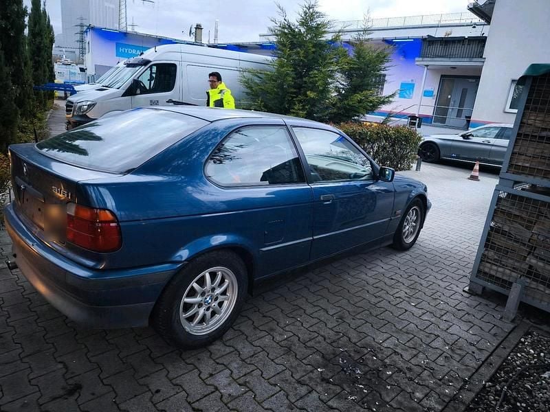 Gebraucht BMW 316 Compact 1994 Blau Kleinwagen